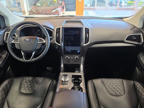 Used 2024 Ford Edge Titanium w/ Equipment Group 301A AWD/4WD image 28