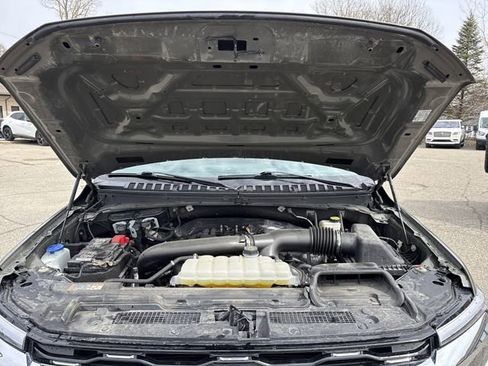 Certified 2024 Ford Expedition Limited image 20