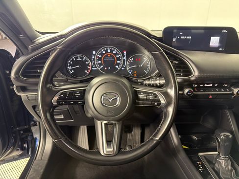 Used 2024 MAZDA MAZDA3 s FWD image 14