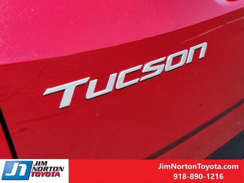 Used 2025 Hyundai Tucson SEL image 12