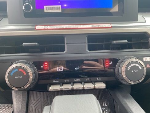 New 2025 Toyota Tacoma TRD Off-Road image 38