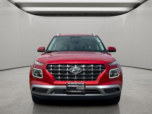 Used 2024 Hyundai Venue Limited image 6