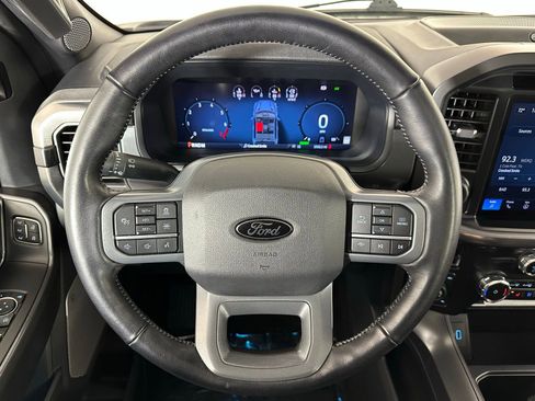 Used 2024 Ford F150 Lariat image 11