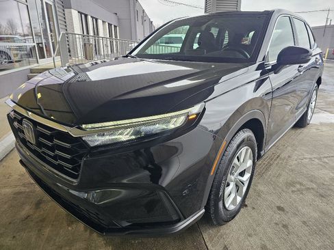 Used 2024 Honda CR-V LX image 1