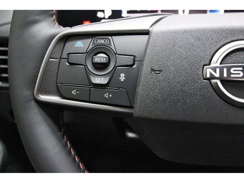 New 2026 Nissan Sentra SR w/ SR Premium Package FWD image 15