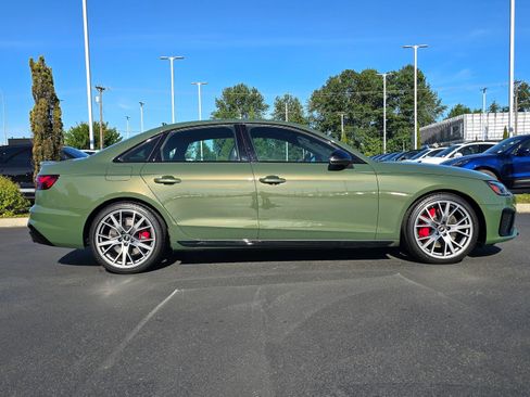 Used 2023 Audi S4 Premium Plus w/ Premium Plus Package AWD/4WD image 6