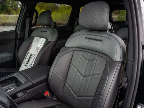 New 2027 Kia Telluride SX X-Line AWD/4WD image 17