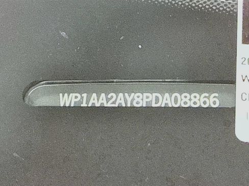 Certified 2023 Porsche Cayenne Platinum Edition AWD/4WD image 61