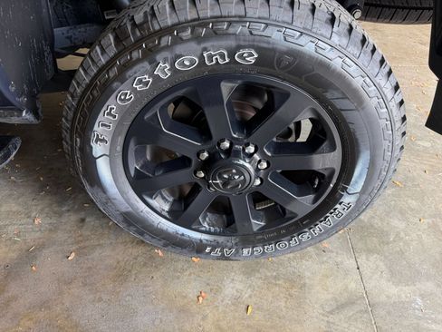 Used 2025 RAM 2500 Big Horn AWD/4WD image 30
