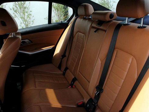 Used 2020 BMW M340i w/ Driving Assistance Package image 16