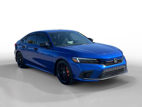 Used 2023 Honda Civic Sport image 7