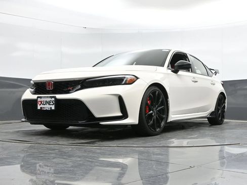 Used 2023 Honda Civic Type R image 46