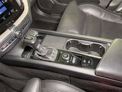 Used 2021 Volvo XC60 T5 Inscription w/ Protection Package Premier image 28