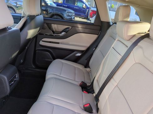 New 2026 Lincoln Corsair Reserve image 14