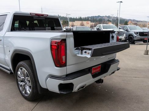 Used 2026 GMC Sierra 1500 Denali AWD/4WD image 33