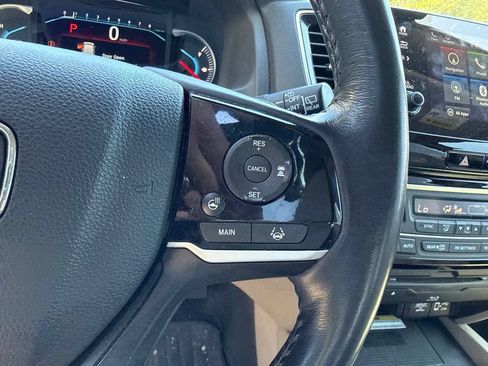 Used 2019 Honda Pilot Elite image 12