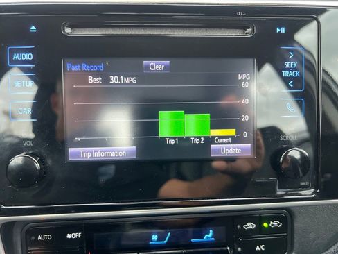 Used 2017 Toyota Corolla SE FWD image 52