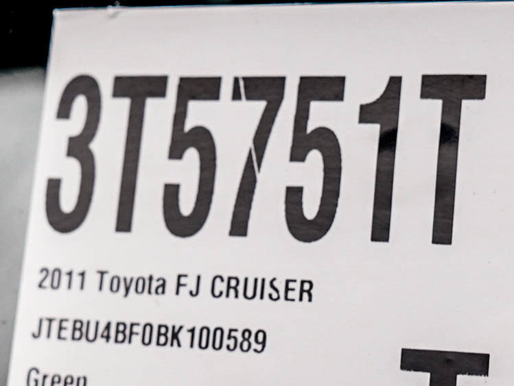 Used 2011 Toyota FJ Cruiser 4WD w/ Upgrade Pkg image 27