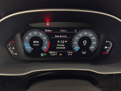 Used 2024 Audi Q3 2.0T Premium Plus image 26