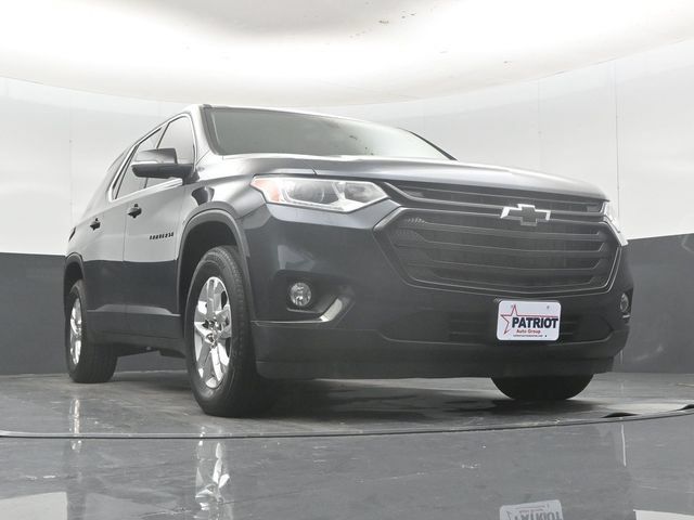 Used 2021 Chevrolet Traverse LT w/ LPO, Blackout Package FWD image 57