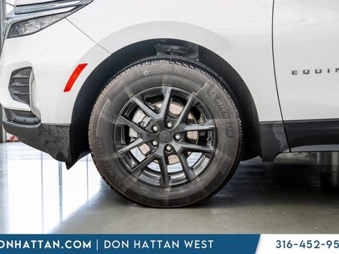 Used 2024 Chevrolet Equinox LT w/ LPO, Floor Liner Package FWD image 36