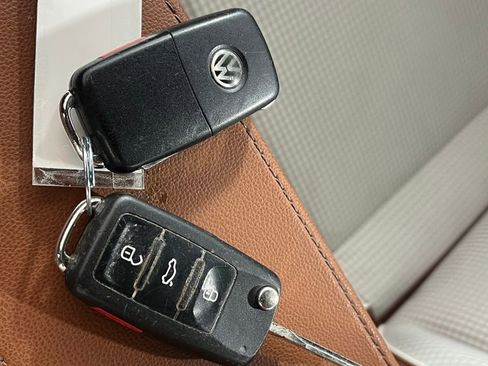 Used 2015 Volkswagen Beetle 1.8T image 21