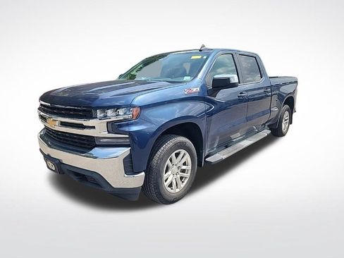 Used 2019 Chevrolet Silverado 1500 LT w/ All-Star Edition AWD/4WD image 2