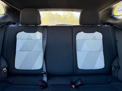 New 2026 Chevrolet Trax RS w/ Sunroof Package image 37