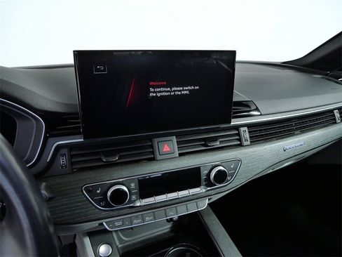Used 2022 Audi A5 2.0T Premium Plus w/ Premium Plus image 21