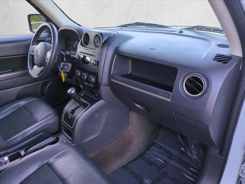 Used 2017 Jeep Patriot 75th Anniversary w/ Power Value Group image 20