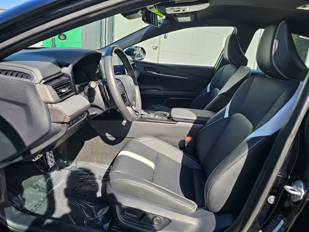 Certified 2025 Toyota Camry SE w/ Convenience Package AWD/4WD image 19