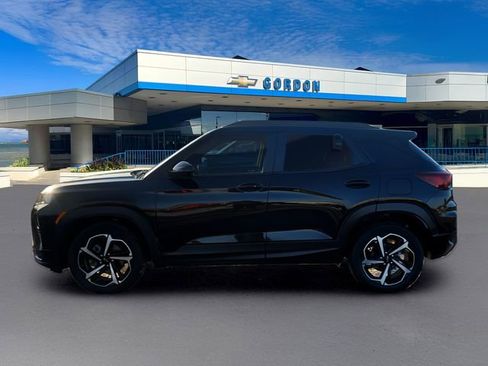 Used 2023 Chevrolet TrailBlazer RS image 3