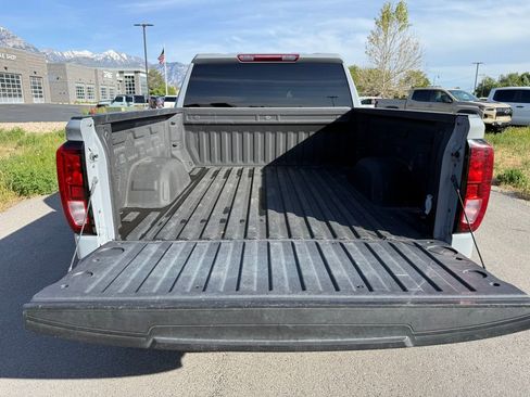 Used 2024 GMC Sierra 1500 Pro w/ Pro Value Package AWD/4WD image 14