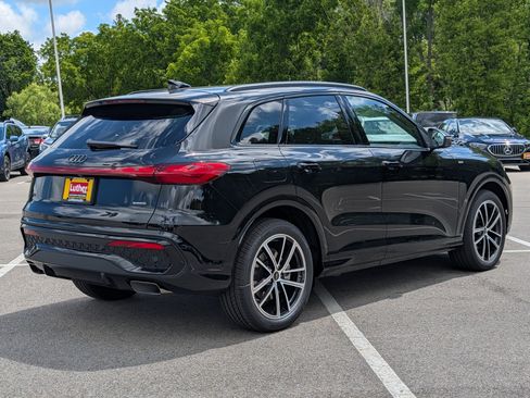 New 2026 Audi Q5 Prestige AWD/4WD image 2