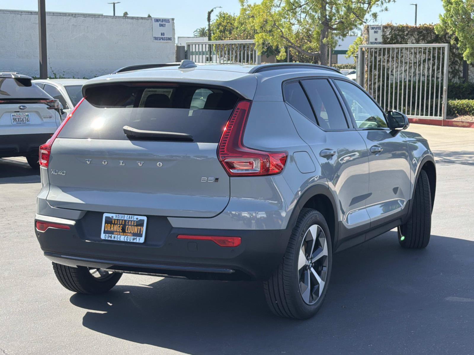 New 2026 Volvo XC40 B5 Plus w/ Protection Package Premier AWD/4WD image 6