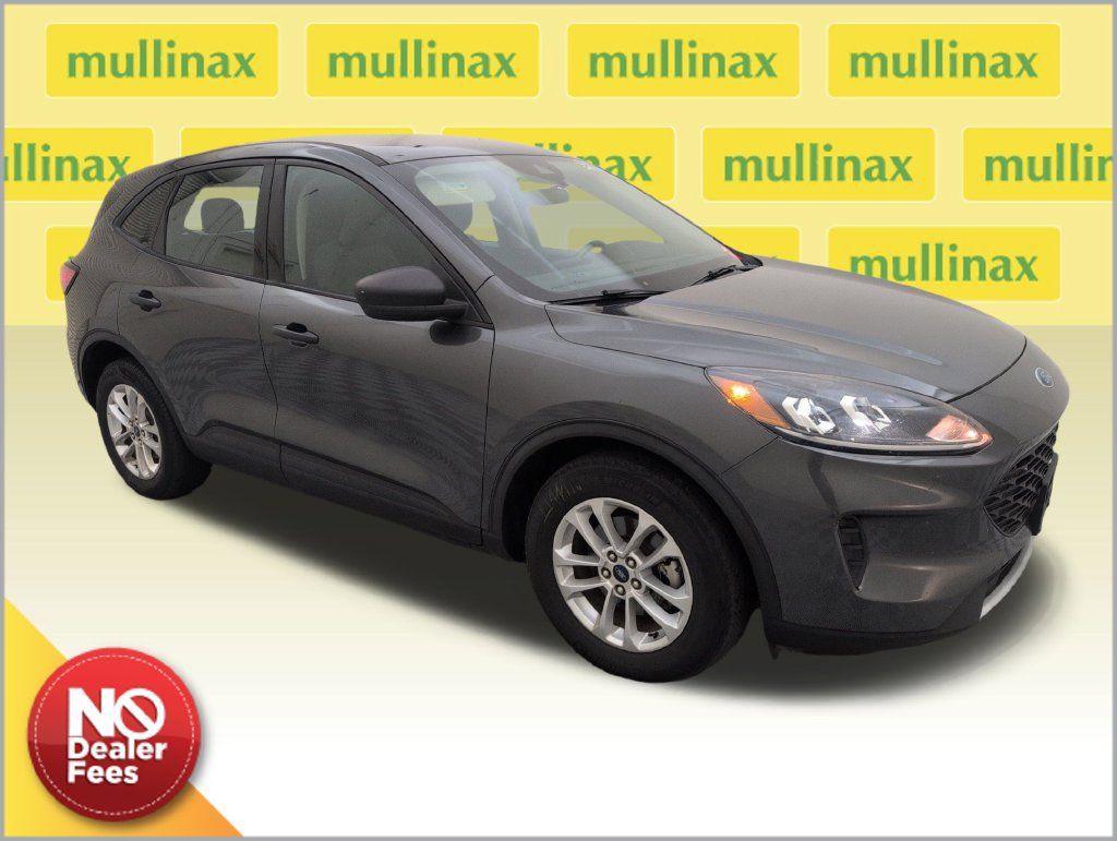 Used 2020 Ford Escape S FWD 360° Tour