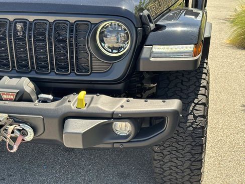 Used 2024 Jeep Wrangler Unlimited Rubicon 392 w/ Dual Top Group AWD/4WD image 9