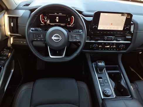 Used 2023 Nissan Pathfinder Platinum w/ Lighting Package (N93) image 30