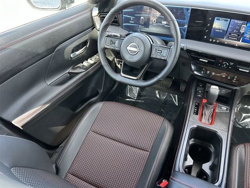 New 2026 Nissan Kicks SR FWD image 15