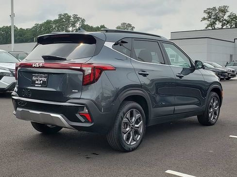 Certified 2024 Kia Seltos S AWD/4WD image 6