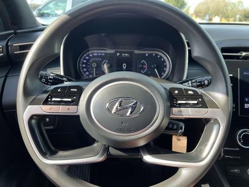Used 2023 Hyundai Santa Cruz SE AWD/4WD image 15