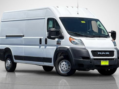 Used 2021 RAM ProMaster 2500 FWD image 2