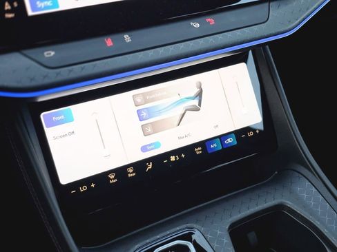 Used 2025 Jeep Wagoneer S Limited image 30