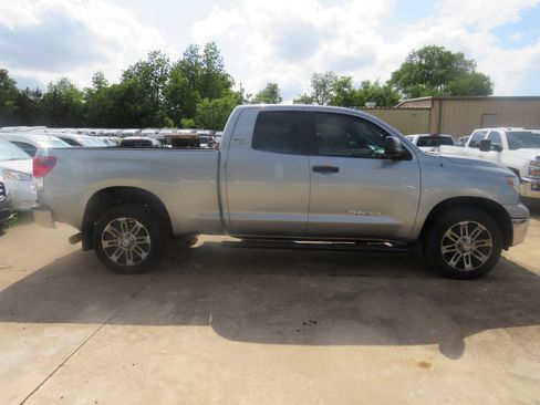 Used 2012 Toyota Tundra 2WD Double Cab image 4