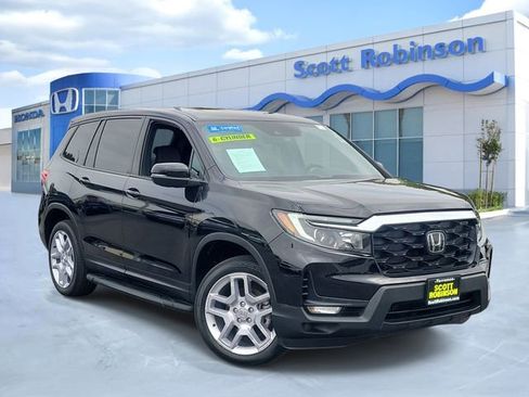 Certified 2024 Honda Passport EX-L image 1