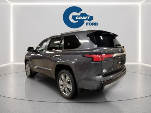 Used 2024 Toyota Sequoia Capstone AWD/4WD image 17