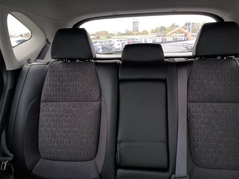 New 2026 Kia Seltos S image 13