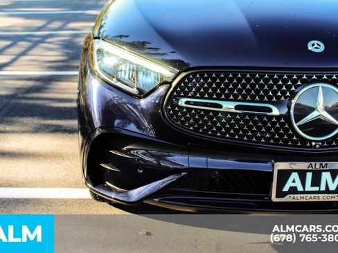 Used 2024 Mercedes-Benz GLC 300 GLC 300 Coupe w/ AMG Line image 11