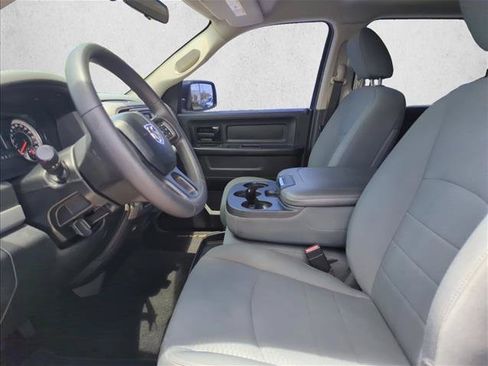 Used 2018 RAM 1500 Express w/ Express Value Package RWD image 16