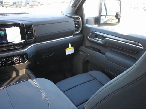 New 2026 Chevrolet Silverado 2500 LTZ w/ LTZ Plus Package image 7